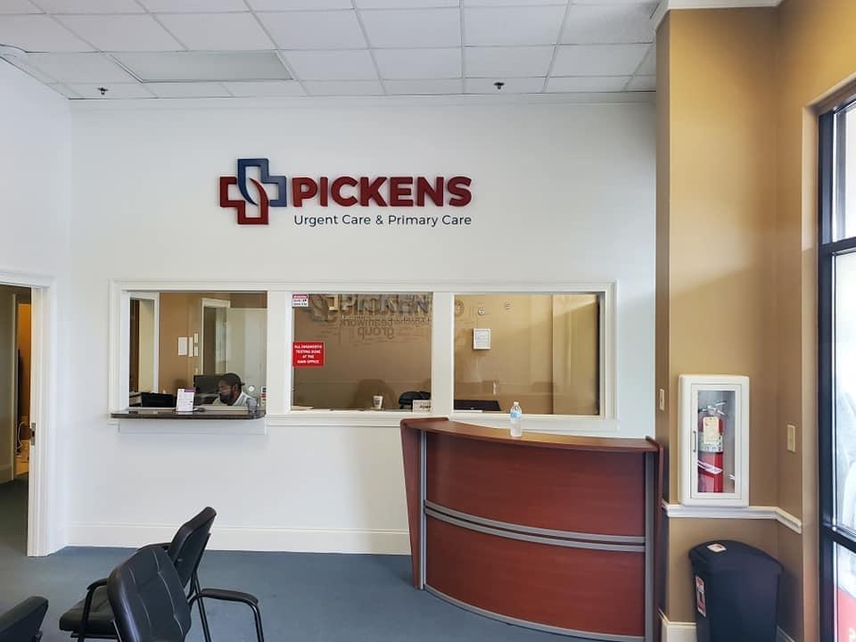 Recepción de clínica Pickens